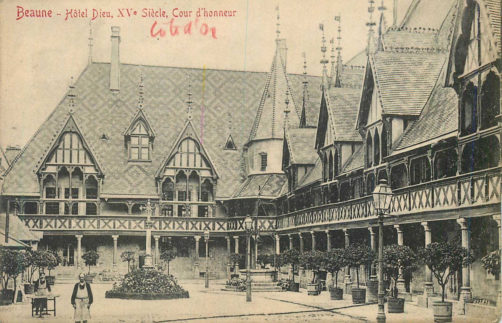 CPA Beaune hotel dieu xv siecle cour d honneur