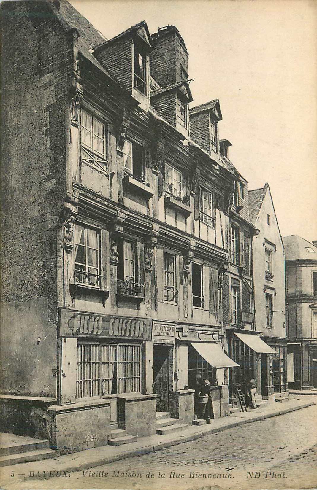 Bayeux — Old House on Rue Bienvenue — ND Phot.