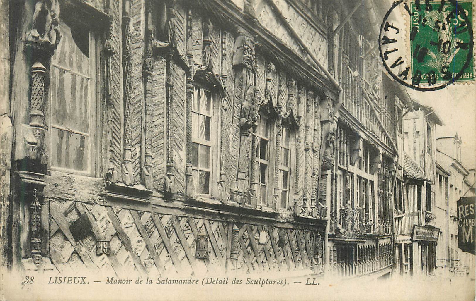 Lisieux — Manoir de la Salamandre (Détail des Sculptures) — LL.