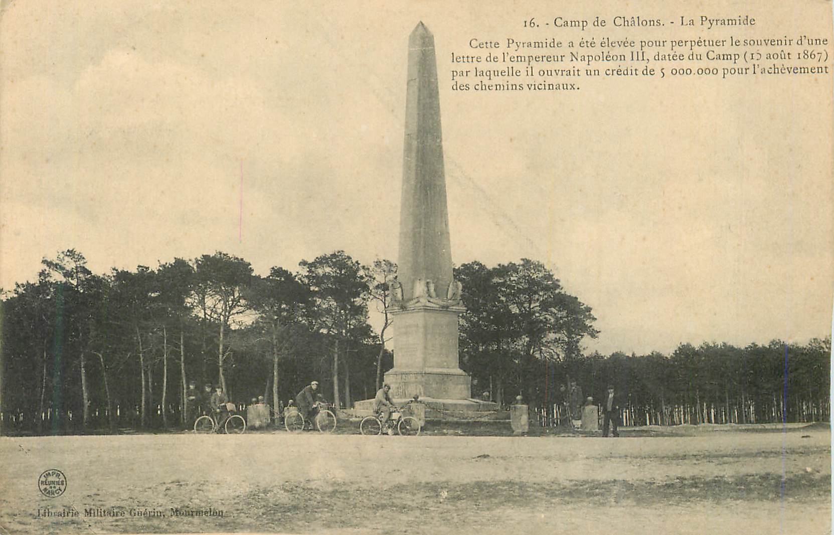 CPA 16 camp de chalons la pyramide