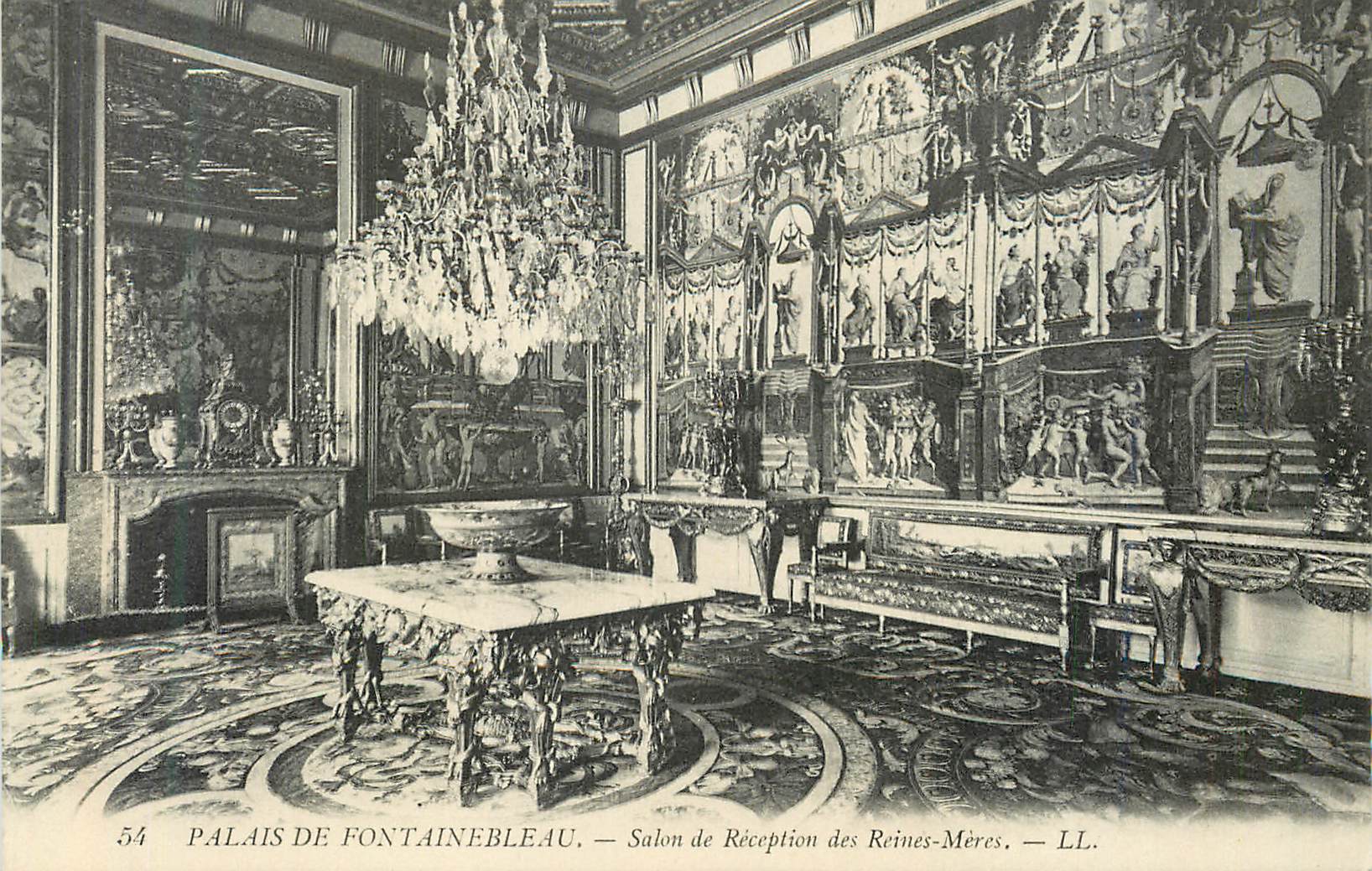 Palacio de Fontainebleau — Salón de Recepción de las Madres de las Reinas — LL. — n° 54