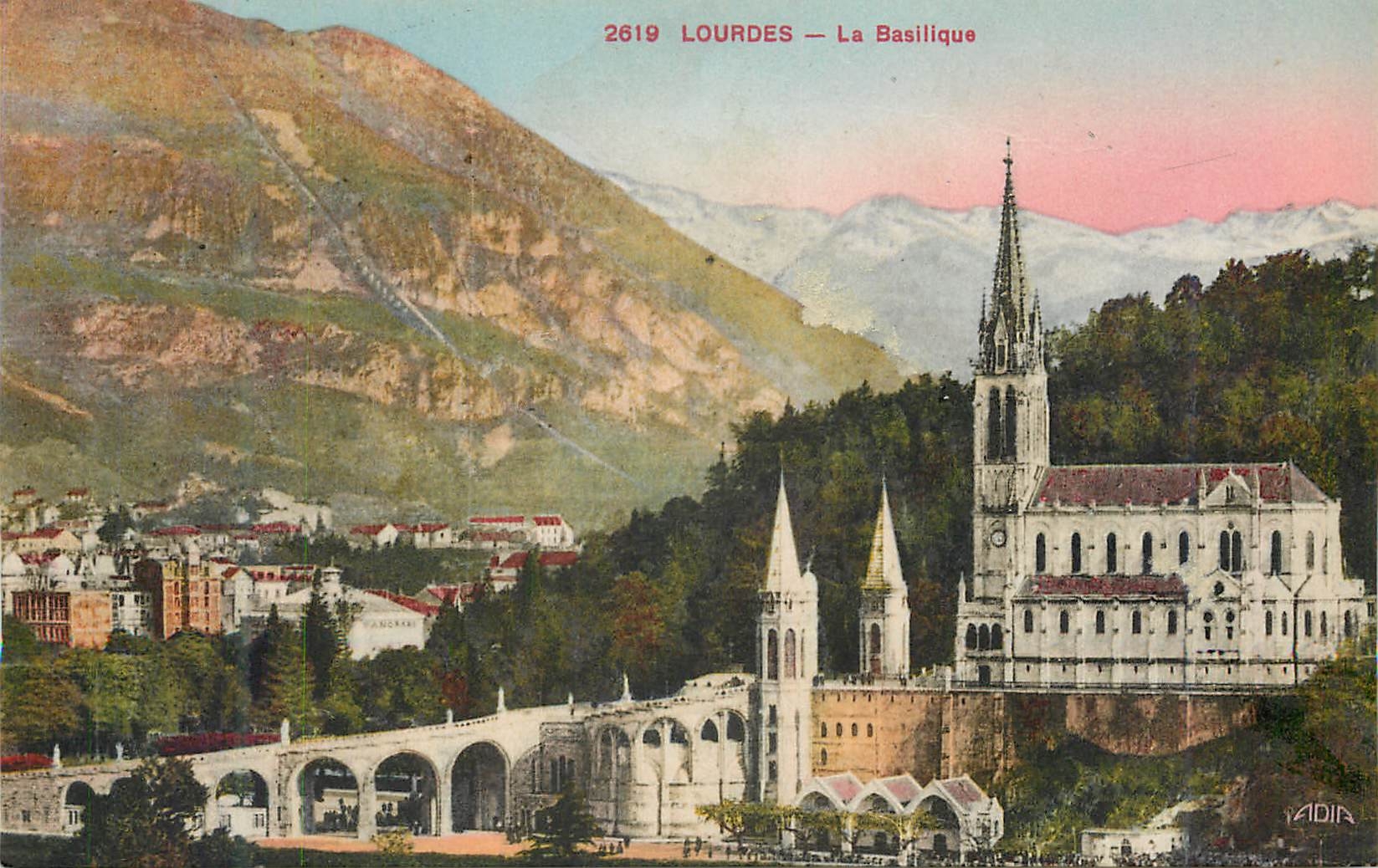 CPA 2619 lourdes la basilique
