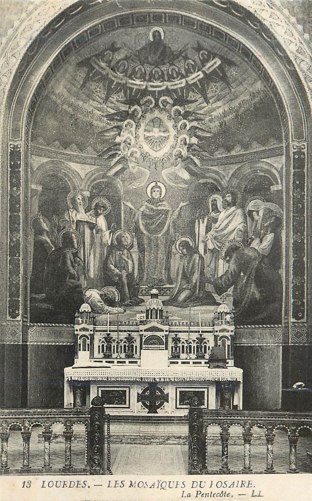 CPA 13 lourdes les mosaiques du rosaire la pantecote