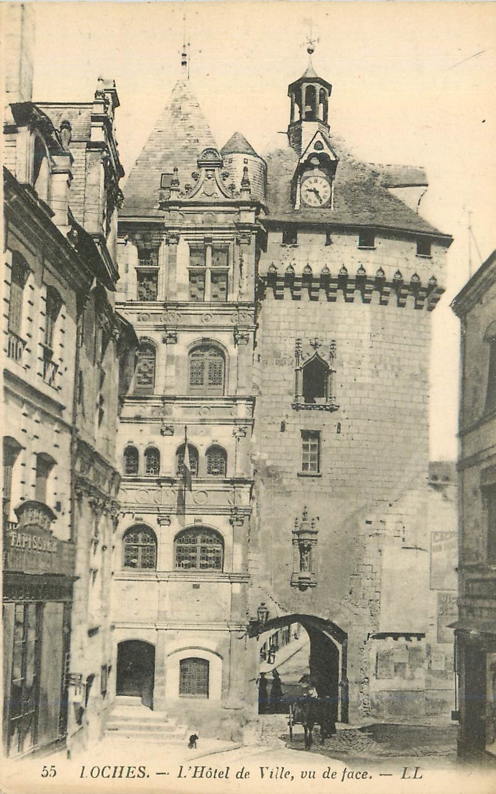 CPA 55 loches l hotel de ville vu de face