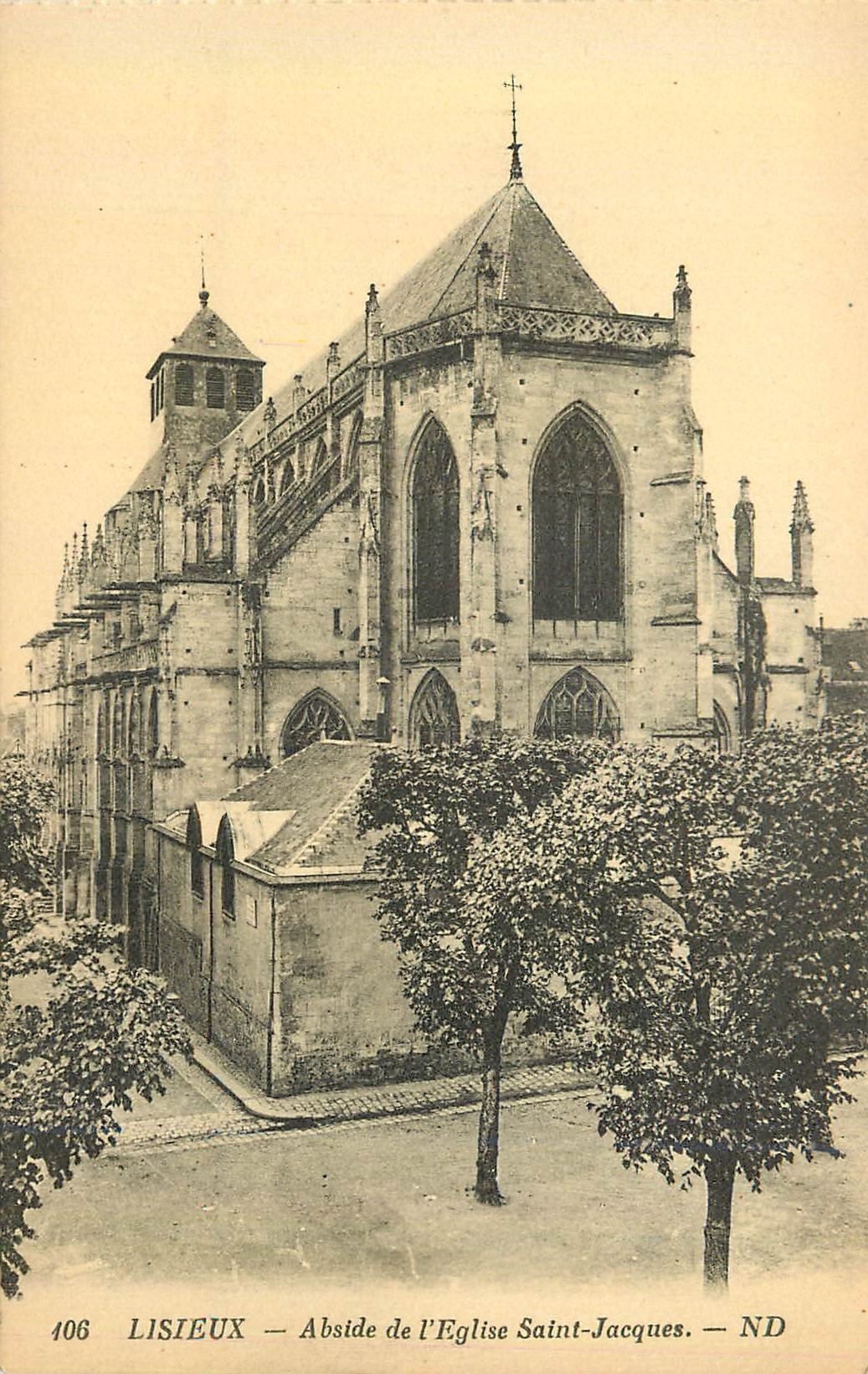 CPA 106 lisieux abside de l eglise saint jacques