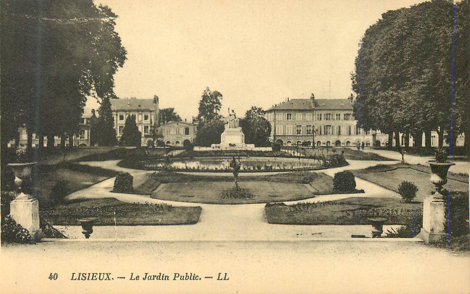 CPA 40 lisieux le jardin public