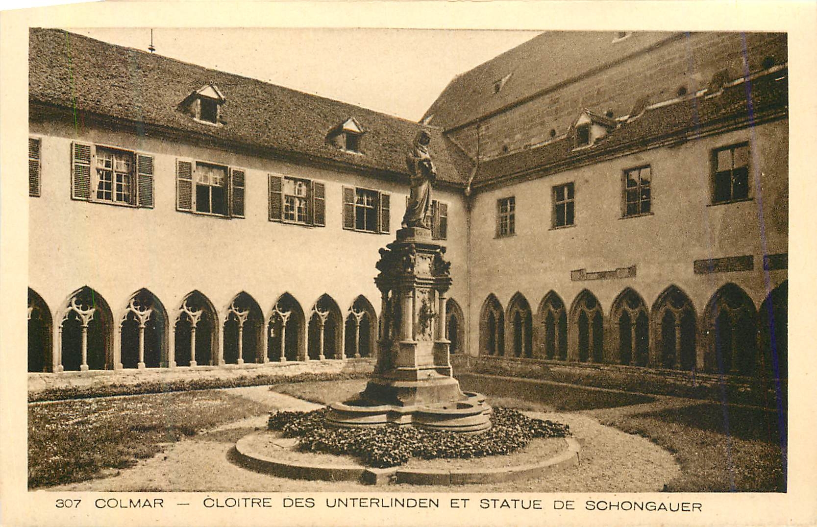 CPA 307 colmar cloitre des unterlinden et statue de schongauer
