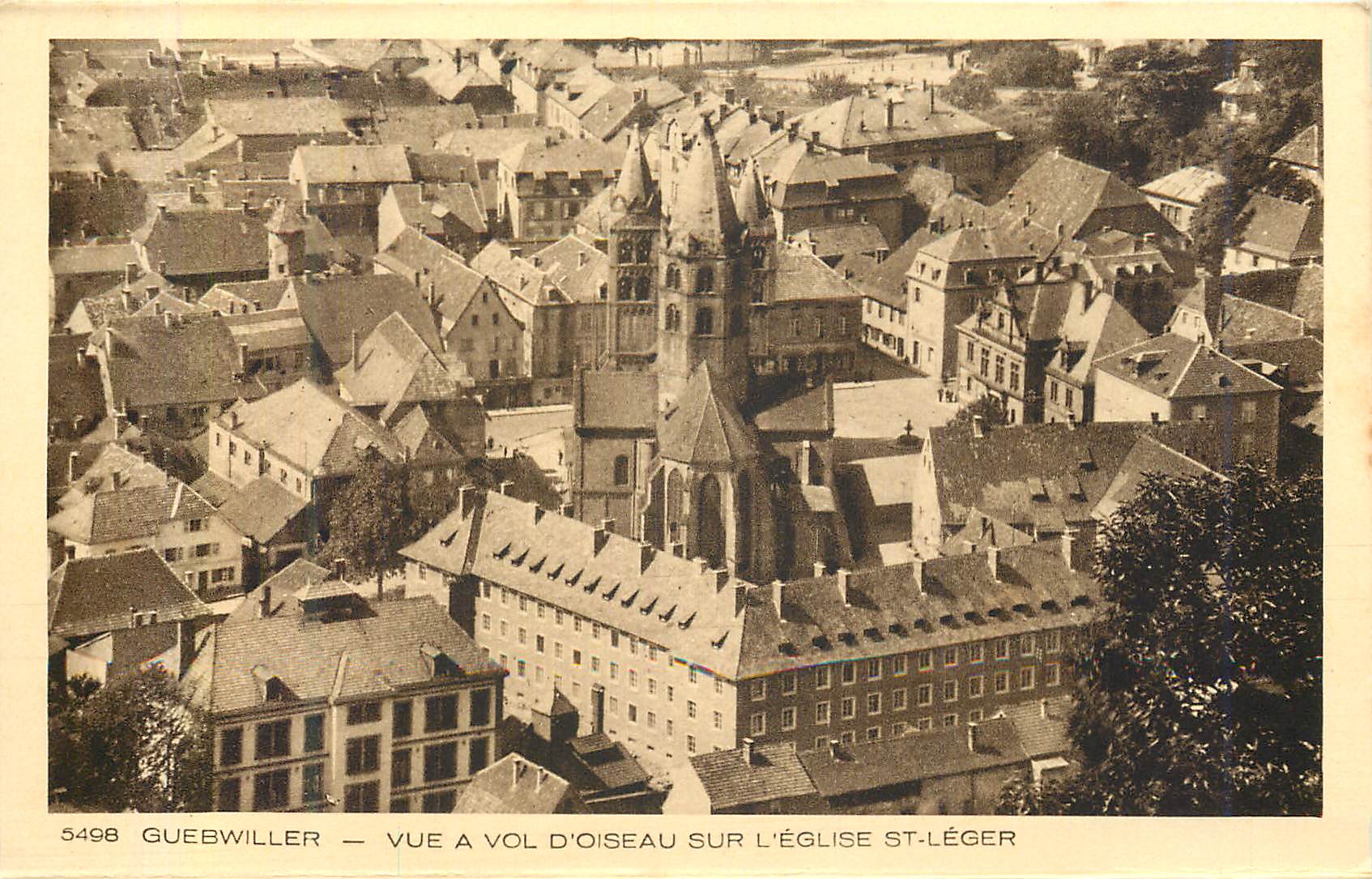 CPA 5498 guebwiller vue a vol d oiseau sur l eglise st leger