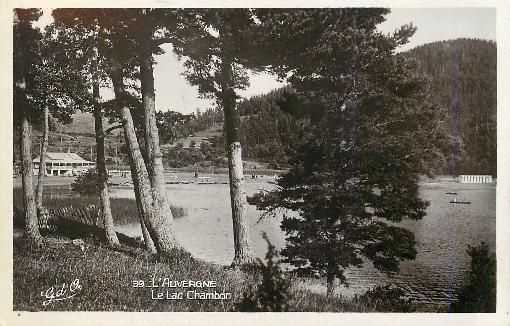 CPM 39 l auvergne le lac chambon
