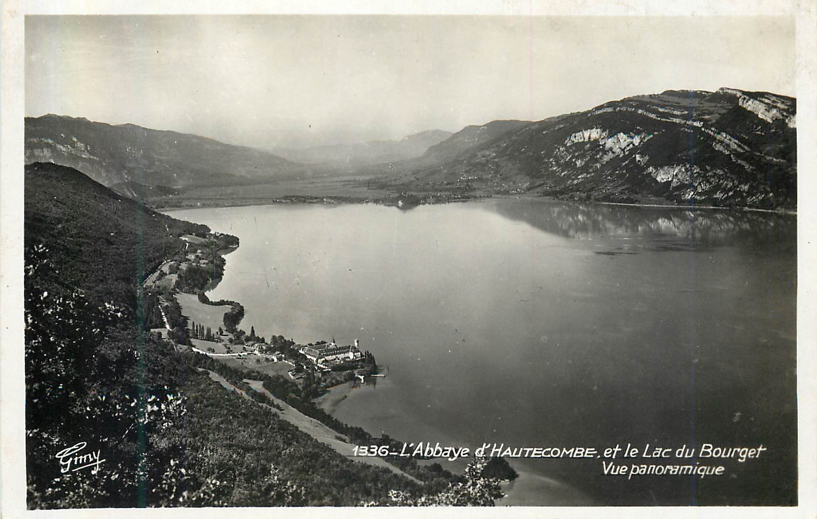 CPM 1336 l abbaye d hautecombe et le lac du bourget vue panoramique