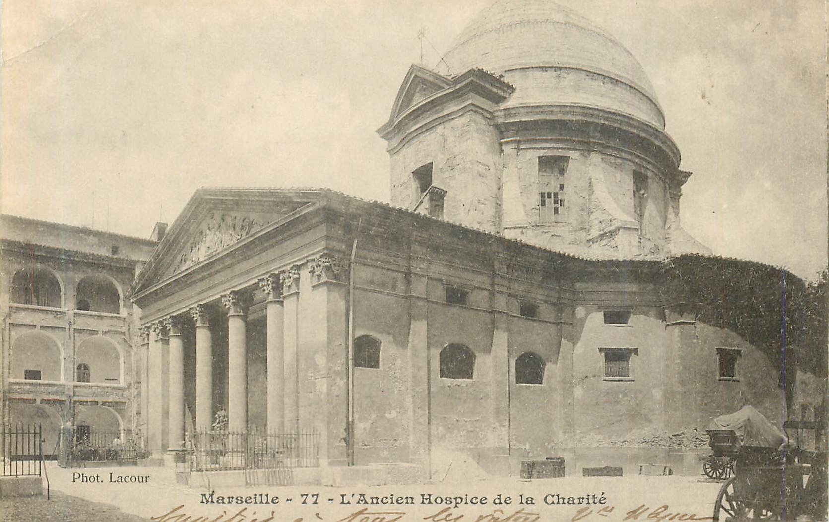 CPA Marseille 77 l ancien hospice de la charite