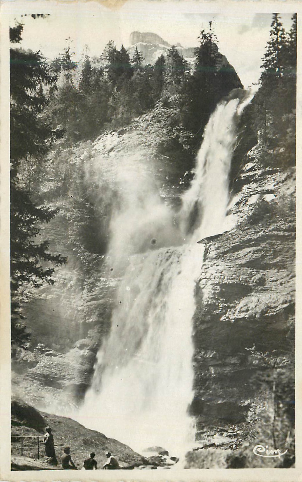CPM Environs de samoens (htes savoie) sixt cascade du rouget