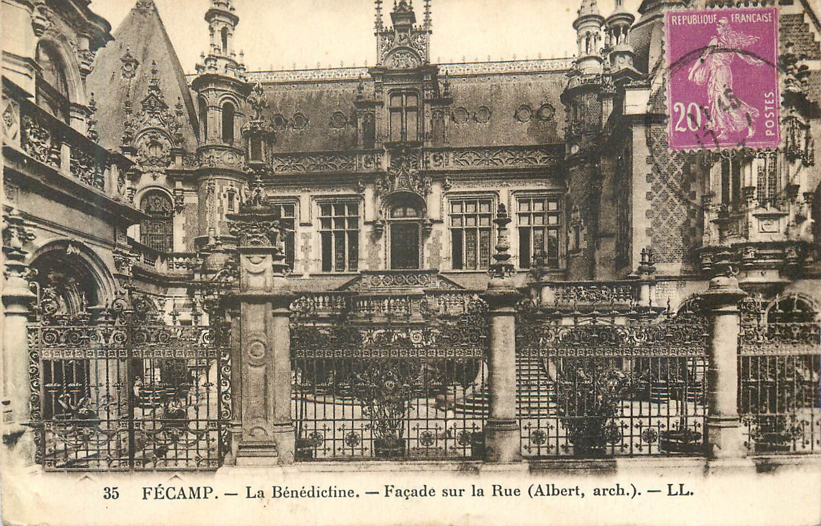 CPA 35 fecamp la benedictine facade sur la rue (albert arch)