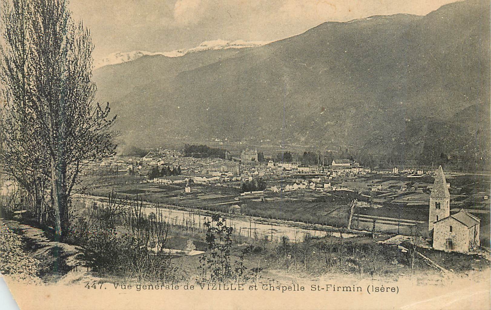CPA 447 vue generale de vizille et chapelle st firmin (isere)