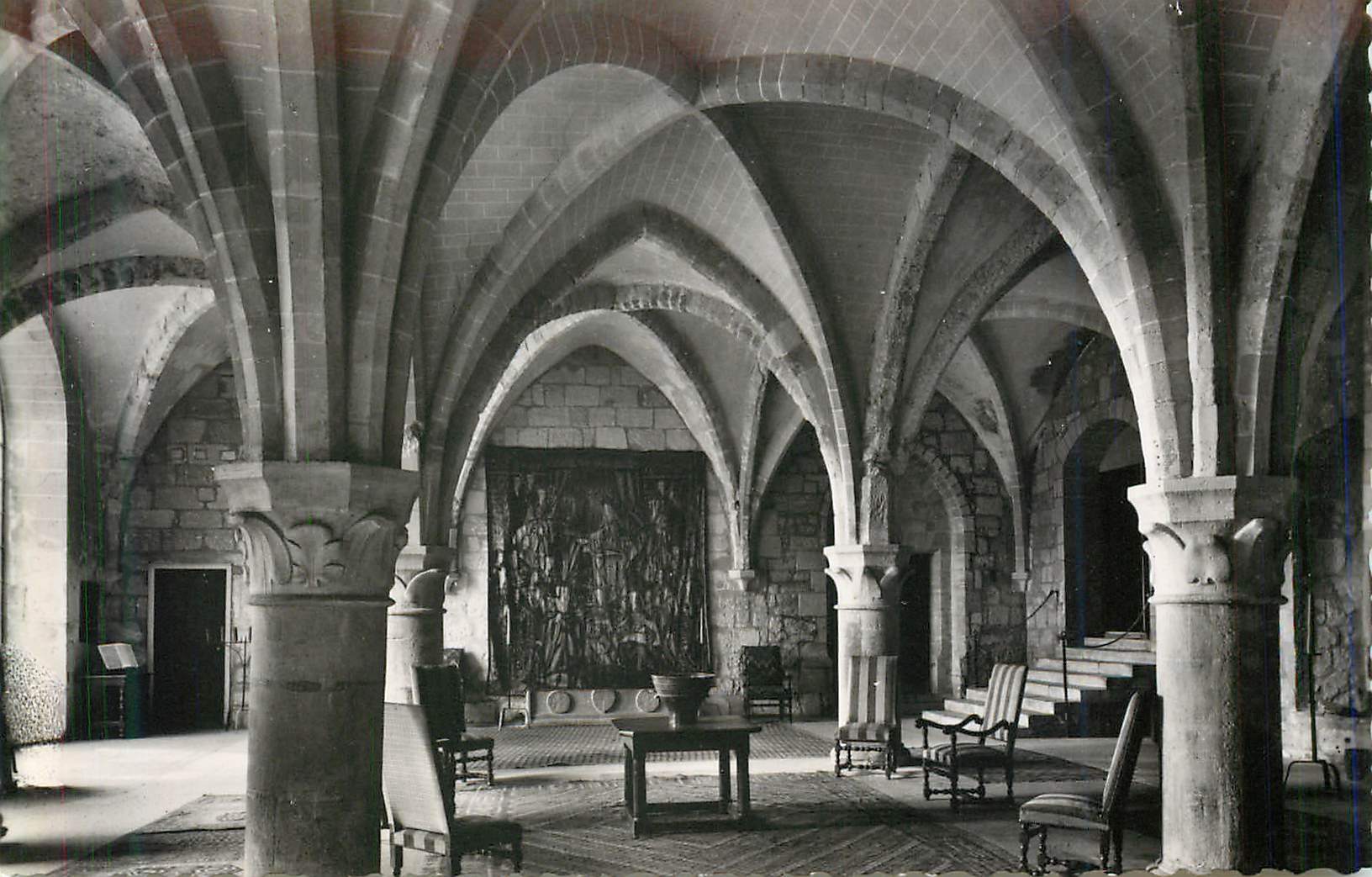 CPM 3 anciennes cuisines Abbaye de Royaumont 