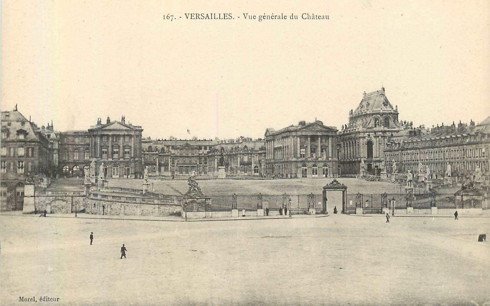 CPA 167 versailles vue generale du chateau