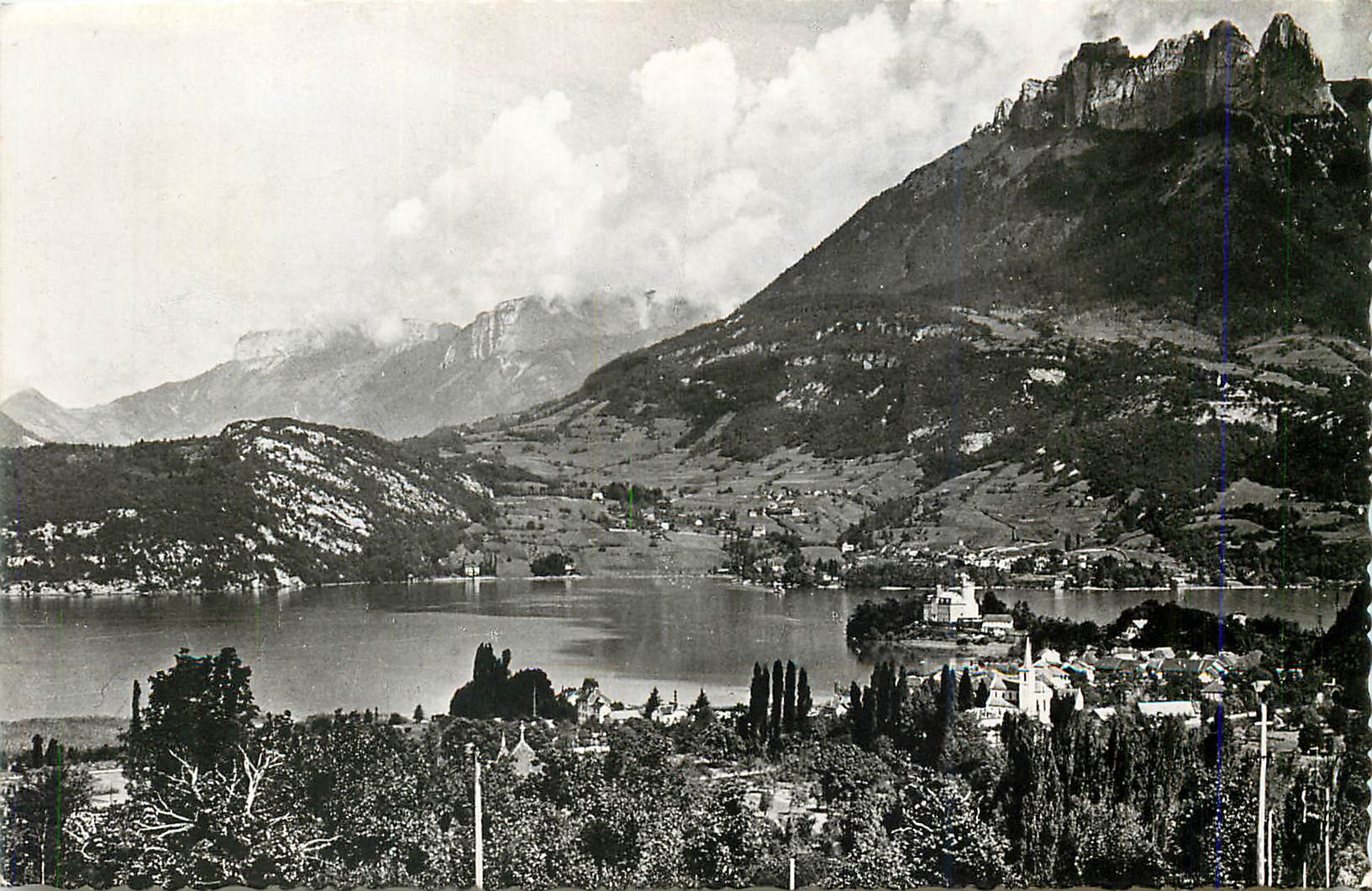 CPM Lac d annecy 1379 duingt vue generale les dents de lanfon