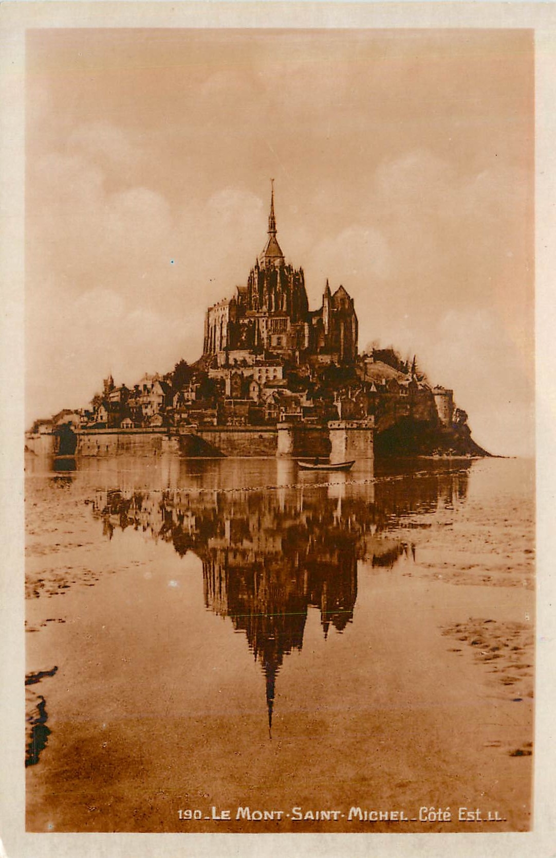 CPM 190 le mont saint michel cote est
