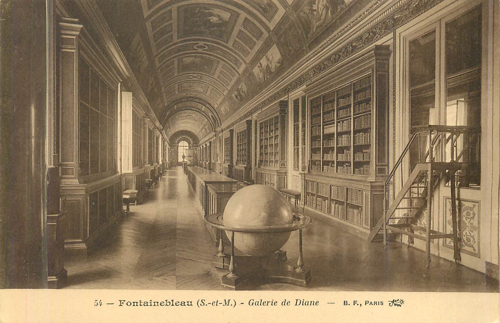 Fontainebleau (S.-et-M.) — Galerie Diane — B.F., Paris
