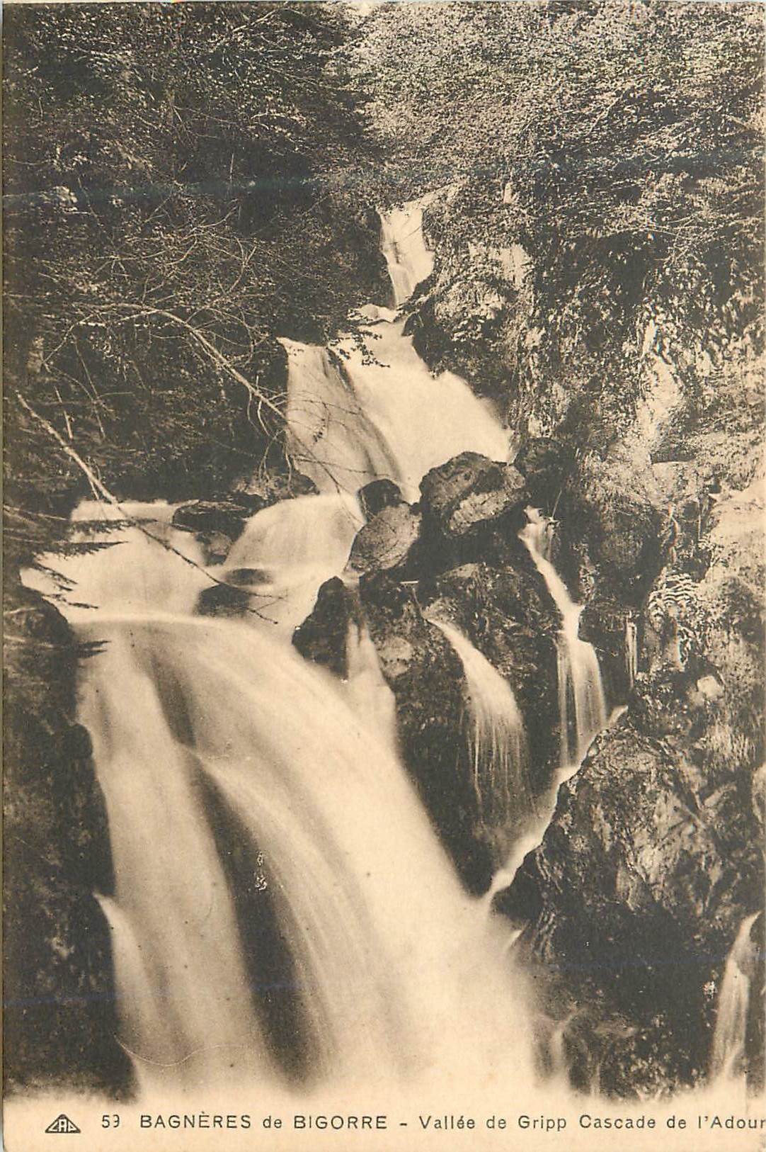 Bagnères-de-Bigorre - Vallée de Gripp, Cascade de l'Adour