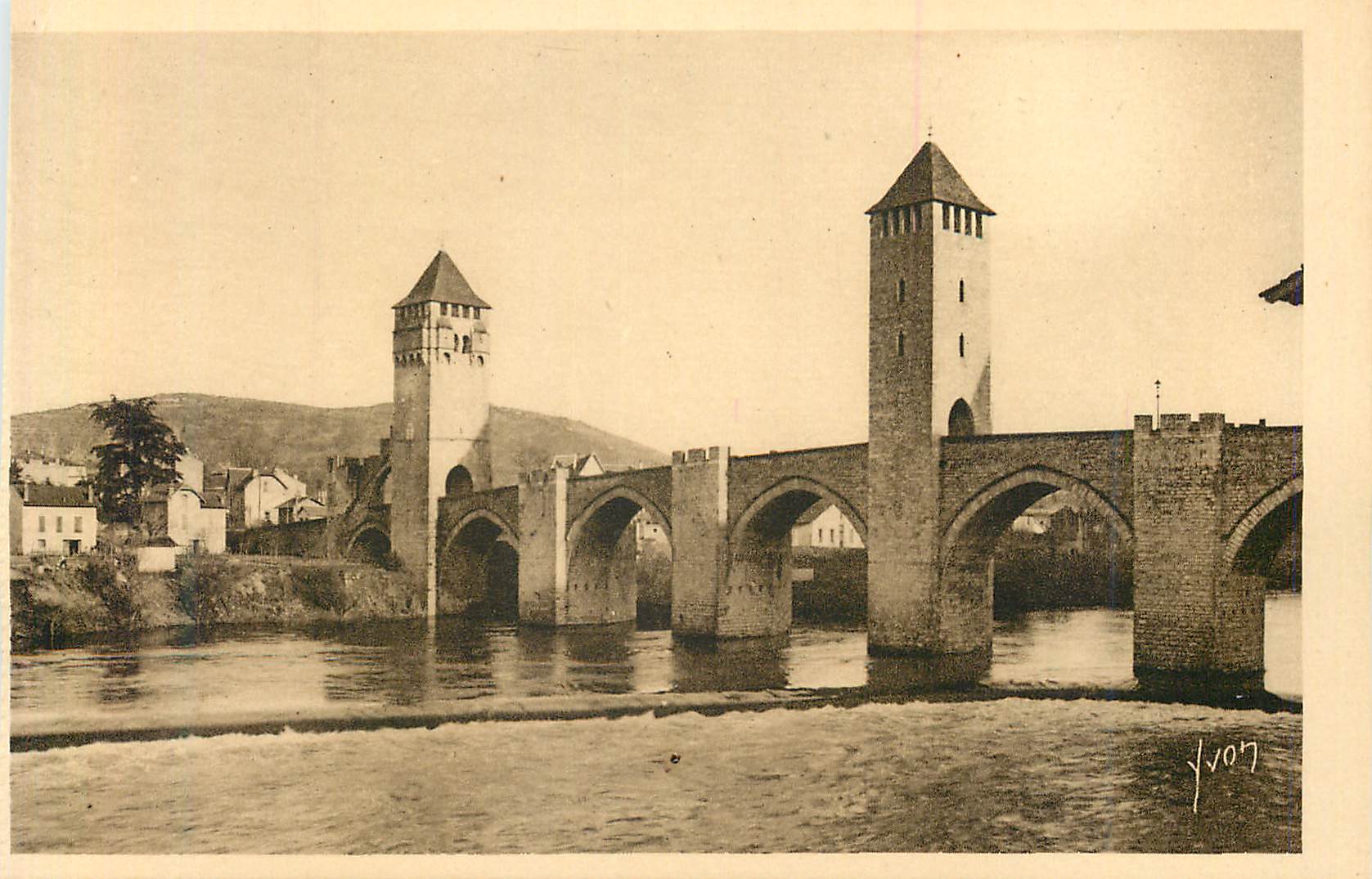 CPA La douce france cahors (lot) 5 le pont valentre (xiv siecle)