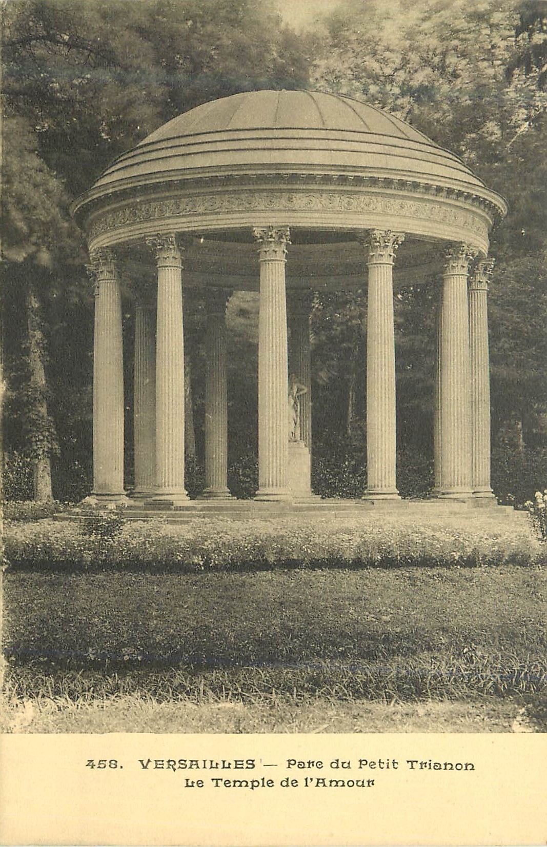 Versailles — Partie du Petit Trianon — Le Temple de l'Amour