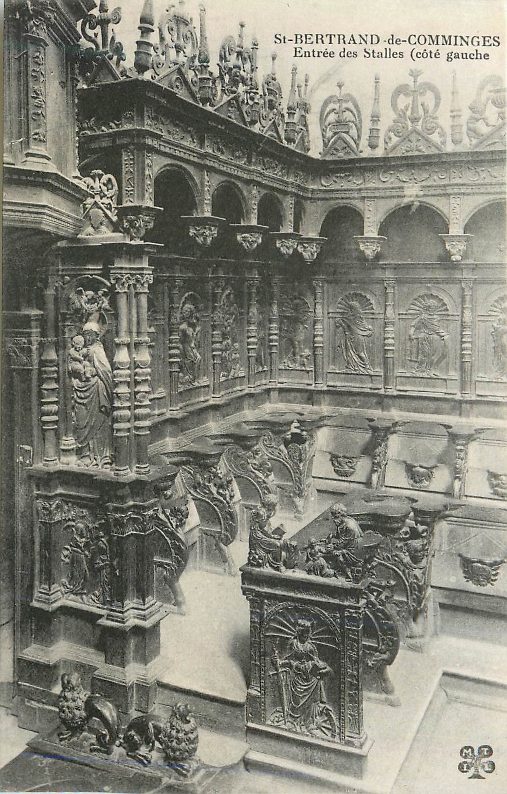 CPA St bertrand de comminges entree des stalles (cote gauche)