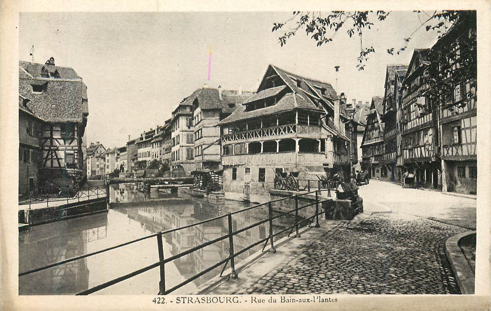 Strasbourg - Rue du Bain-aux-Plantes — éditeur Ch. Bergezet, n° 422