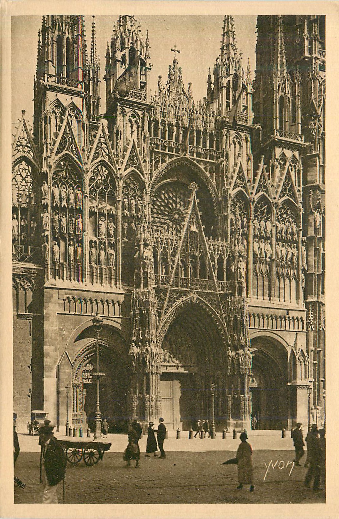 CPA Rouen Facade de la Cathedrale 