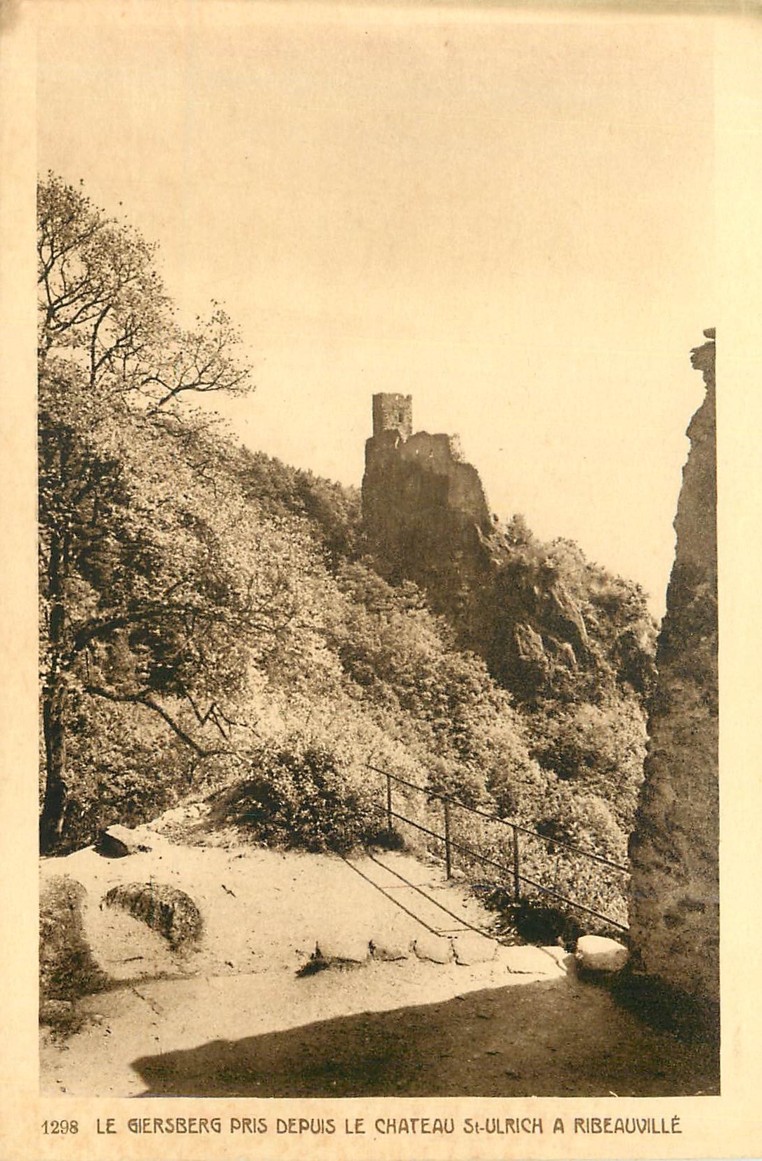 CPA Le Gersberg pris depuis le Chateau St Ulrich a Ribeauville 