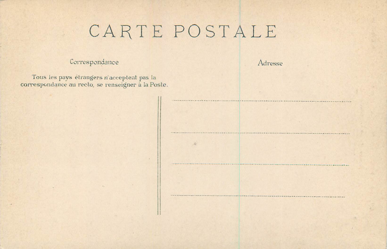 Saint-Germain - Le Château - Cour intérieure (côté de la Chapelle) - E. L. D. — Verso