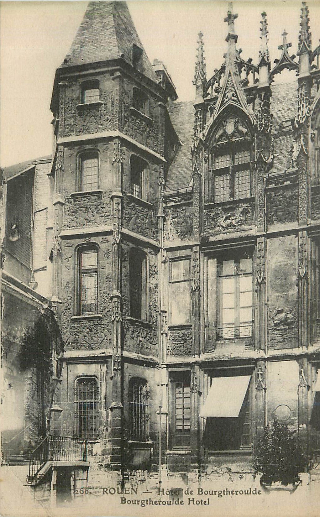 CPA Rouen Hotel de Bourgtheroulde 