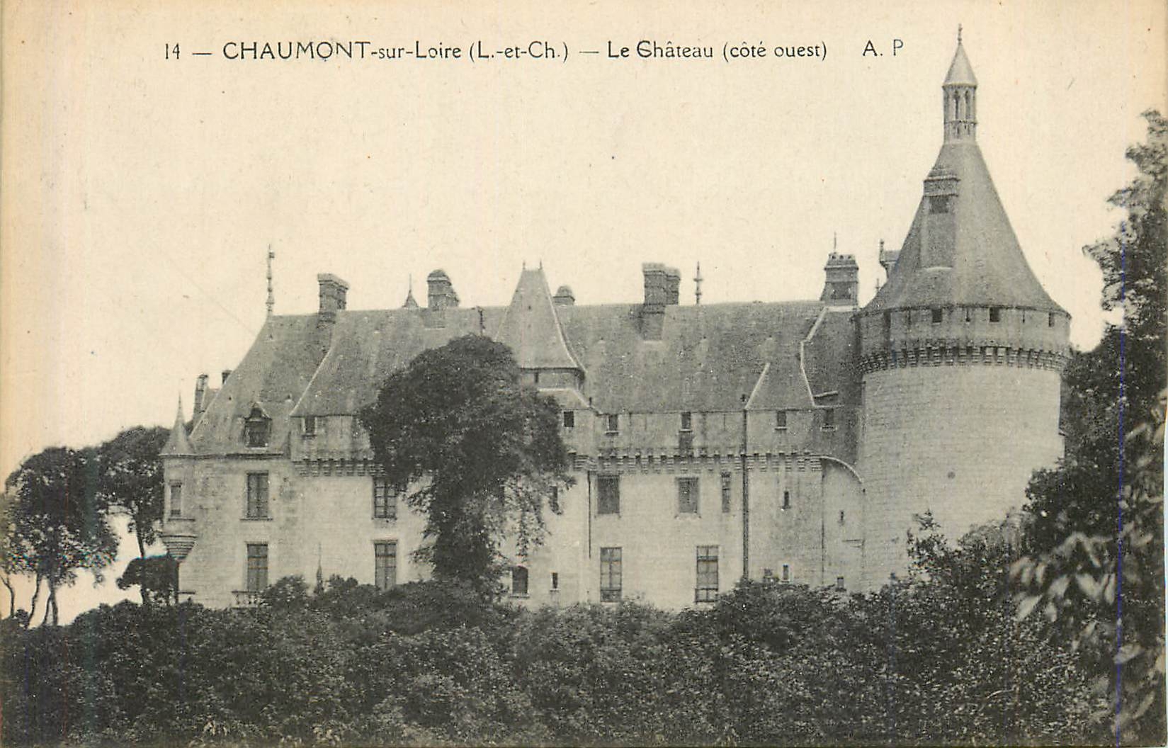 CPA Chaumont sur Loire L et Ch Le Chateau cote Oust 
