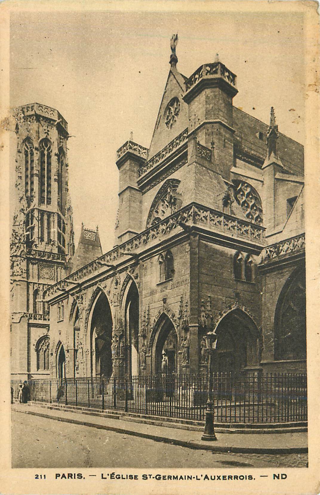 CPA Paris L Eglise St Germain L Auxerrois 