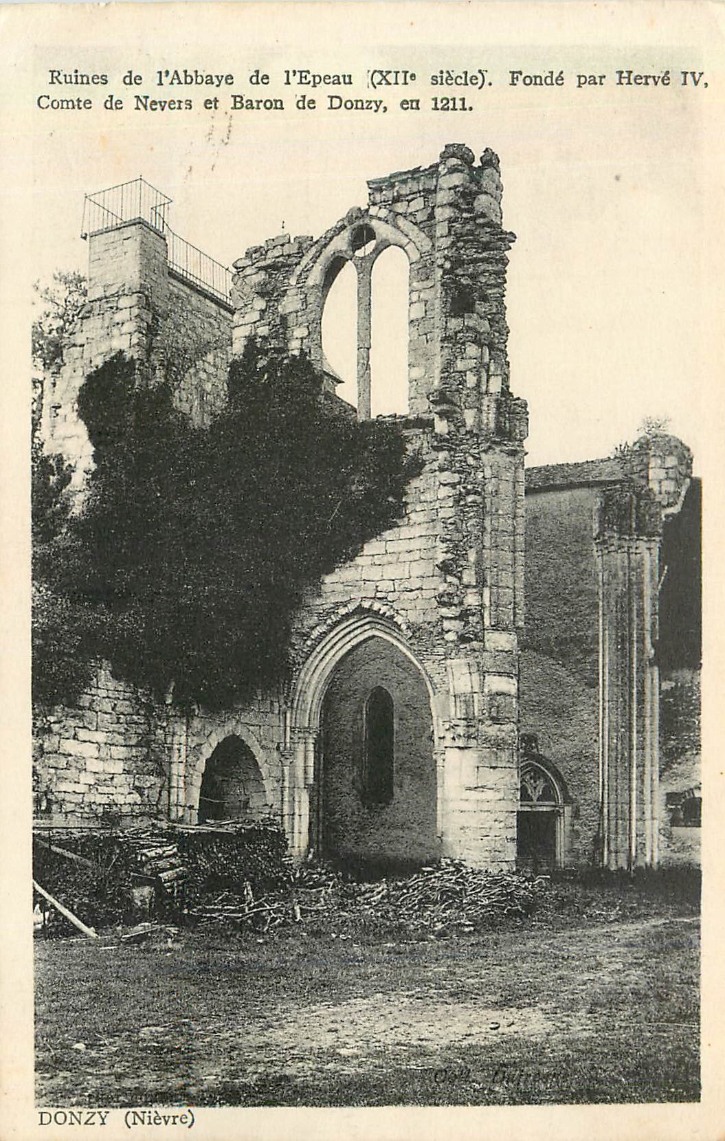 CPA Donzy Nievre Rueines de l Abbaye de l Epeau 