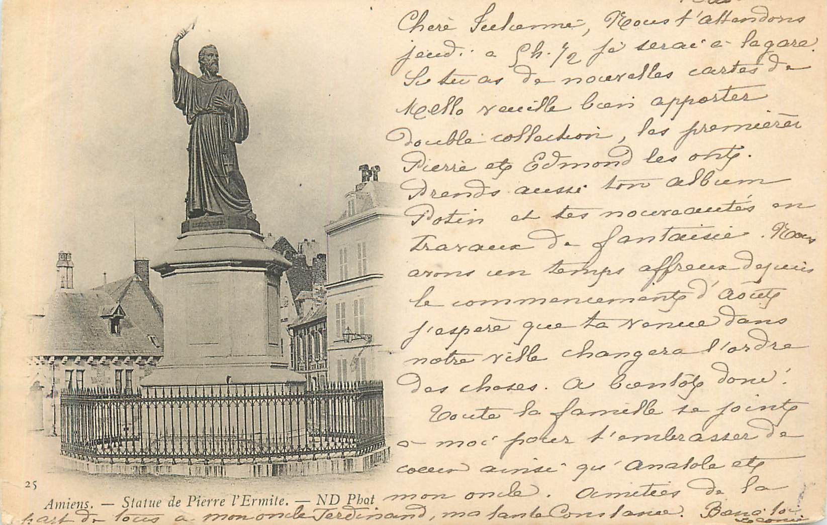 Amiens — Statue de Pierre l'ermite — ND Phot