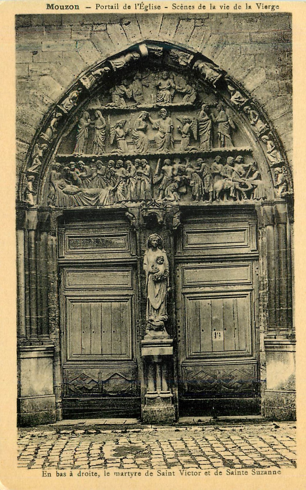CPA Mouzon Portail de l Eglise Scenes de la Vie de la Vierge 