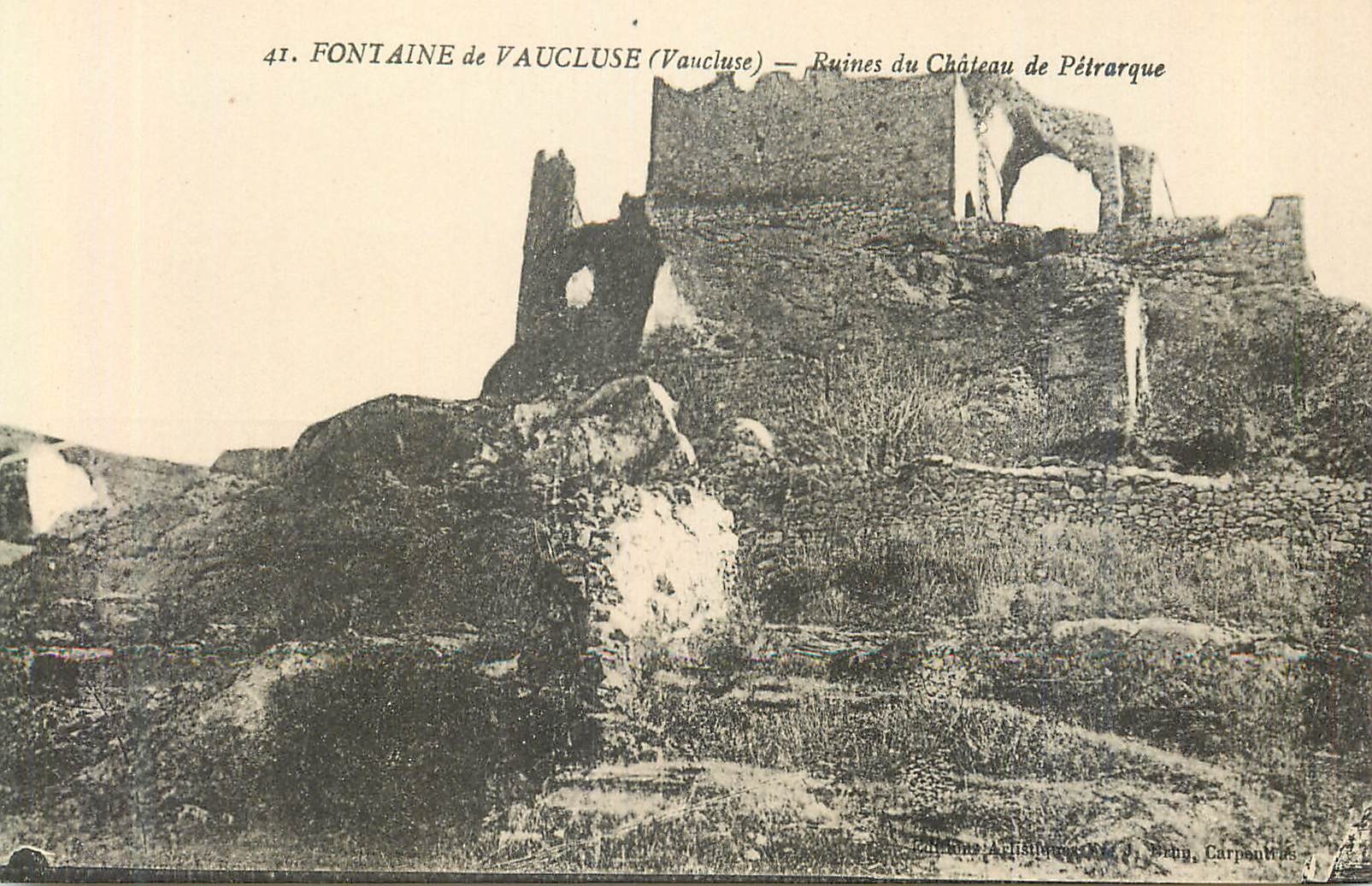 CPA Fontaine de Vaucluse Ruines du Chateau de Petrarque 