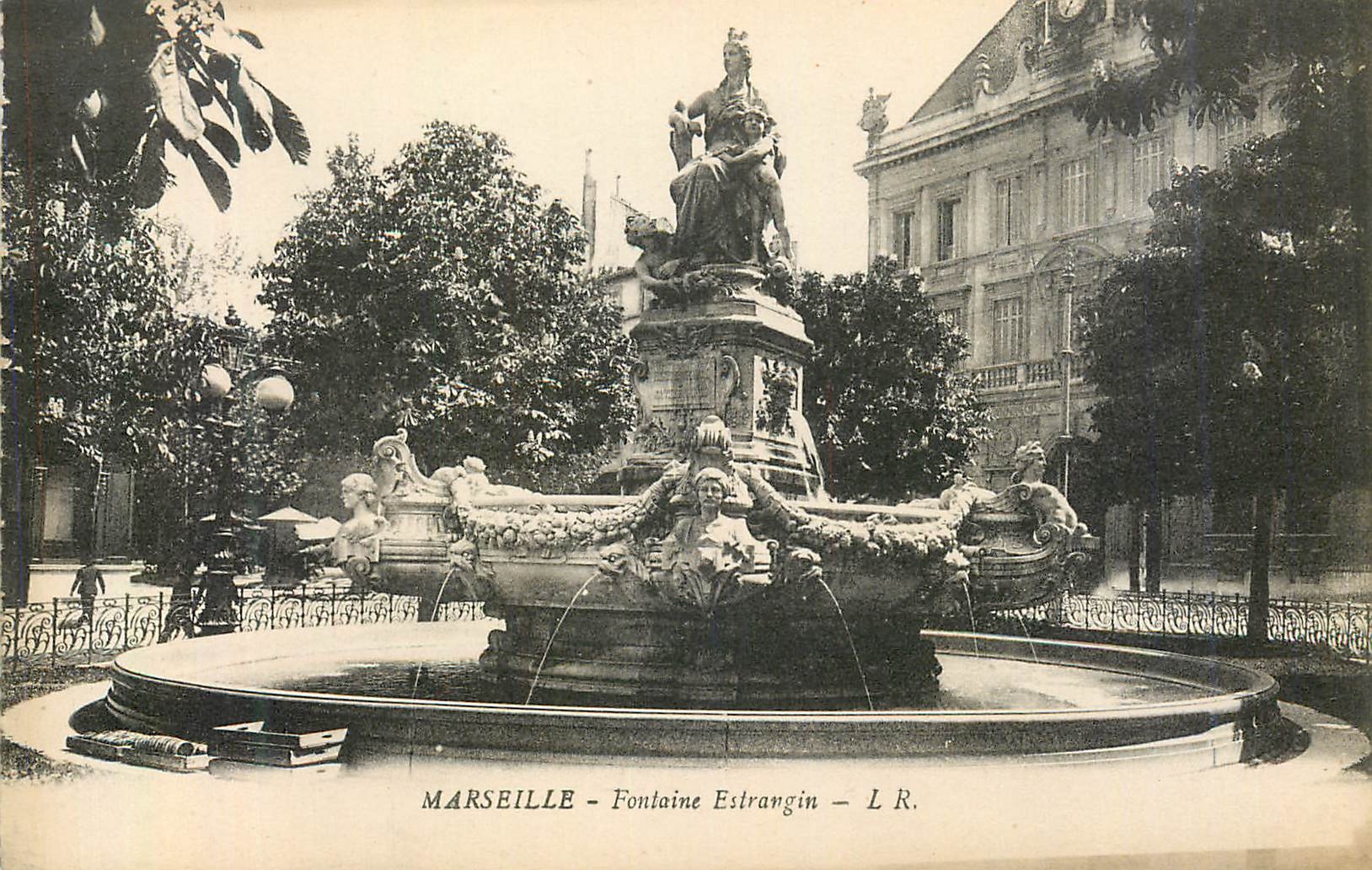 CPA Marseille Fontaine Estrangin 