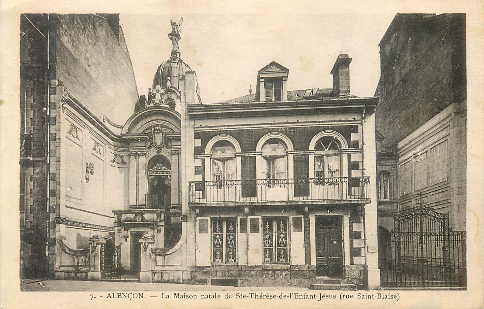 CPA Alencon La Maison natale de Ste Therese de l Enfant Jesus 