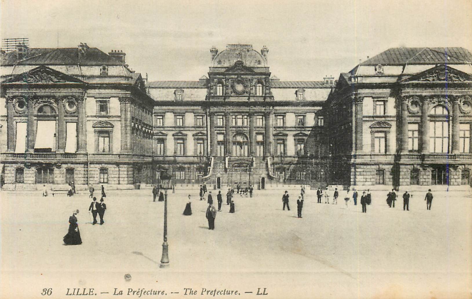 CPA Lille La Prefecture 