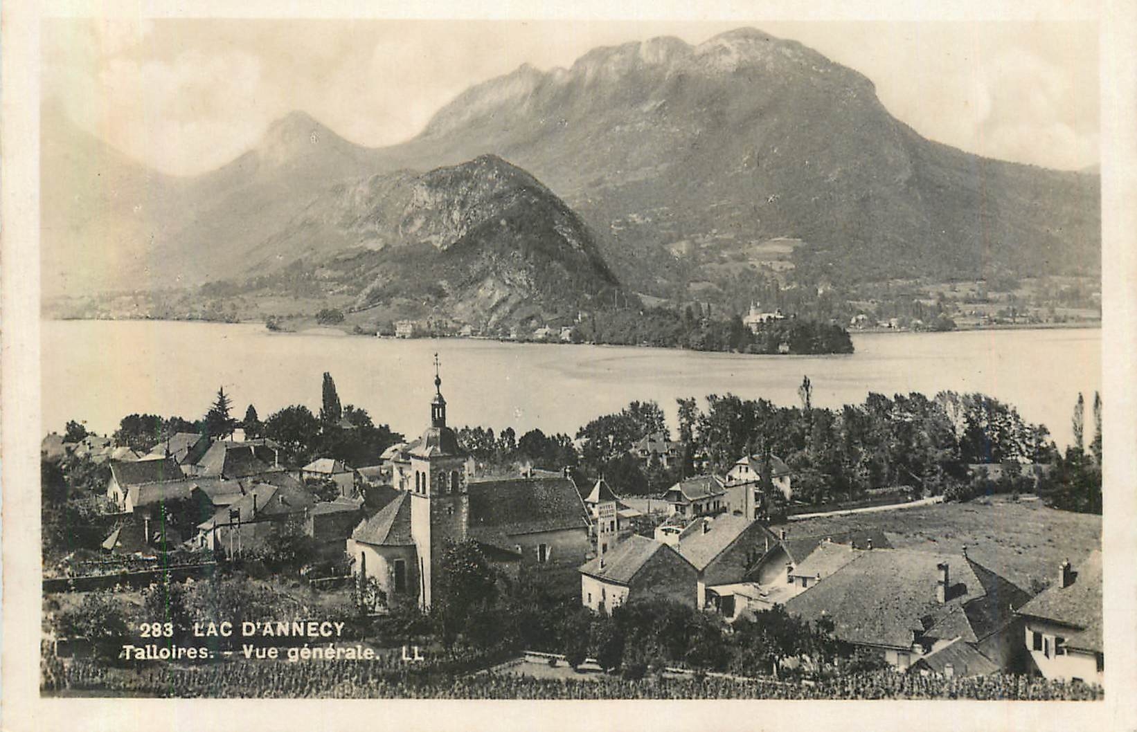 CPA Lac d Annecy Talloires Vue generale 