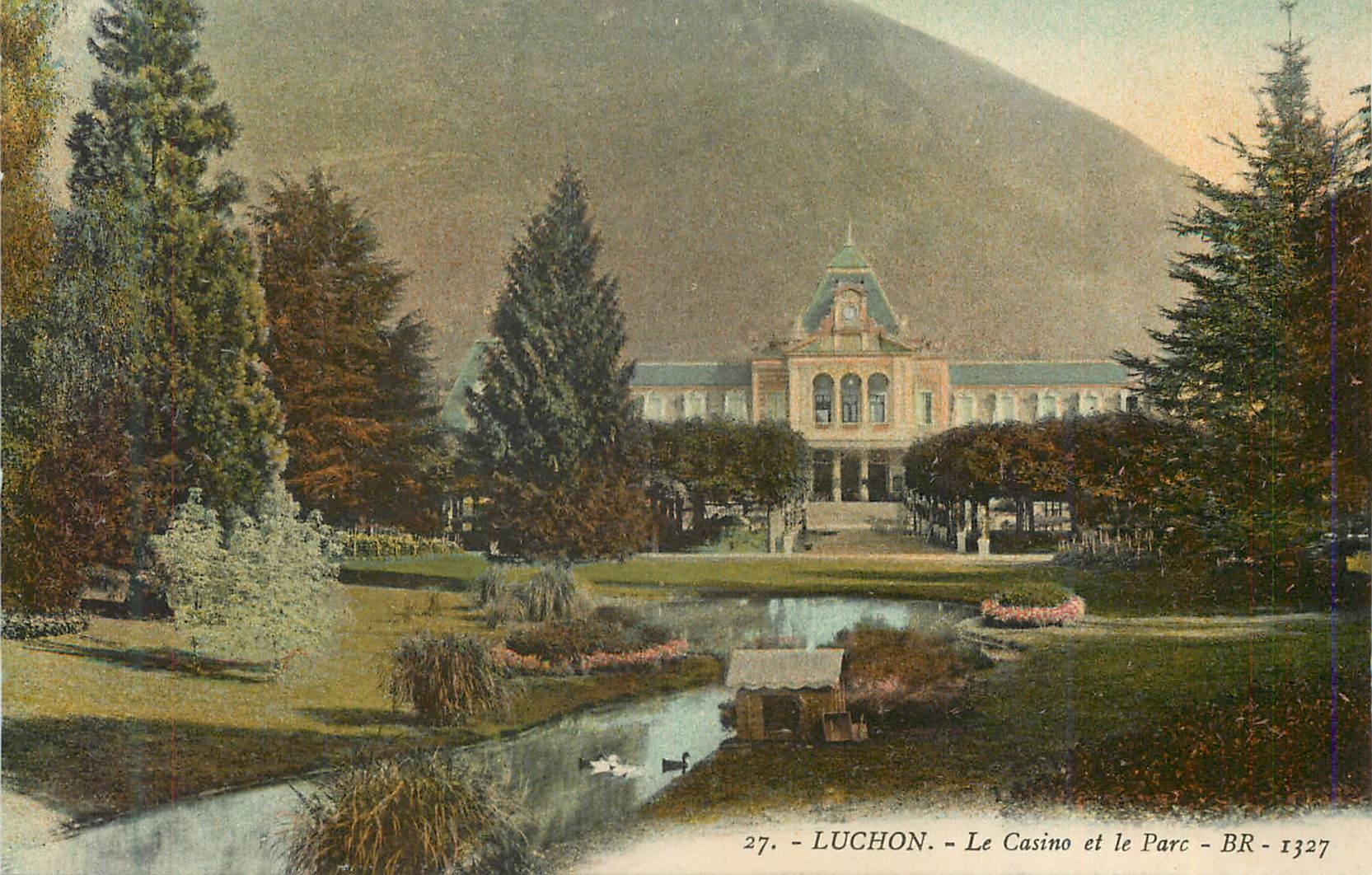 CPA Luchon Le Casino et le Parc
