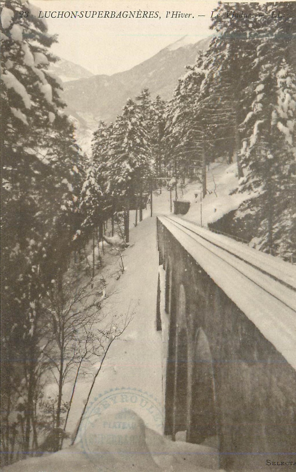 CPA Luchon Superbagneres L'Hiver Le Viaduc