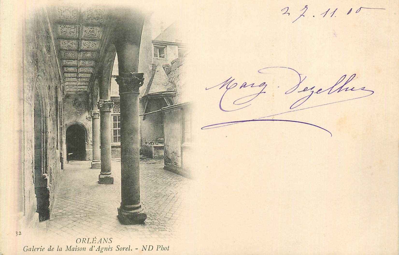 CPA Orleans Galerie de la Maison d'Agnes Sorel (carte 1900)