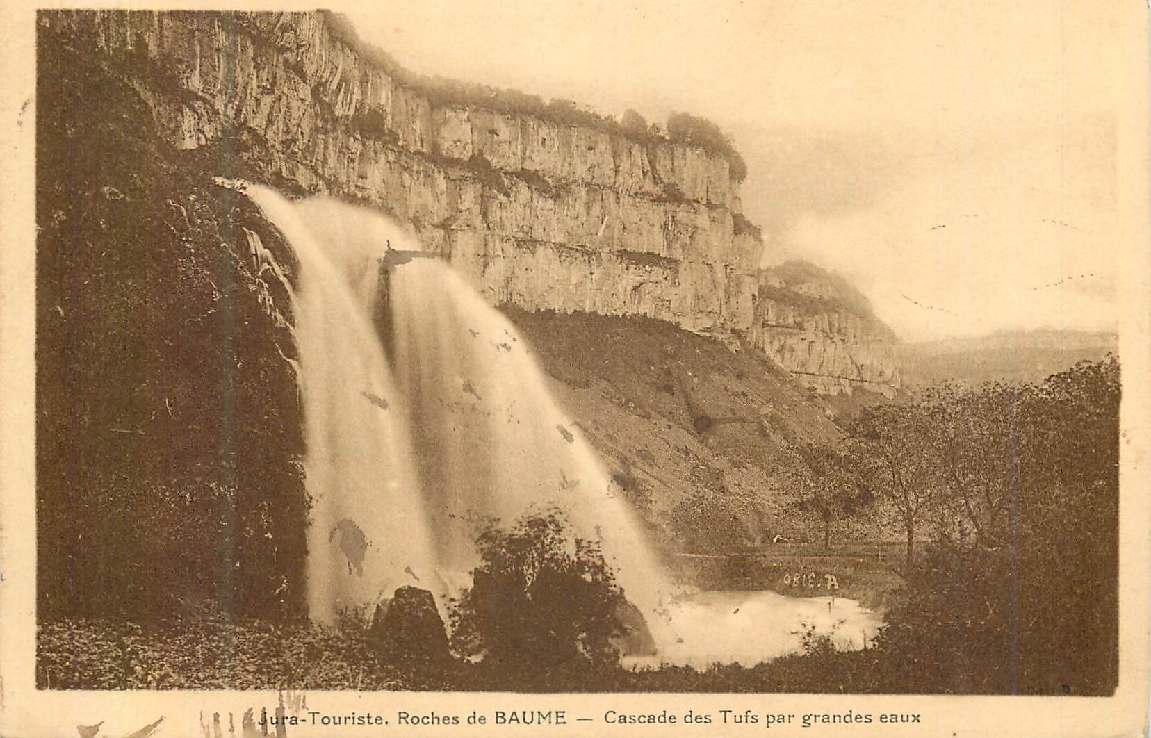 CPA Jura Touriste Roches de Baume Cascade des Tufs par Grandes Eaux