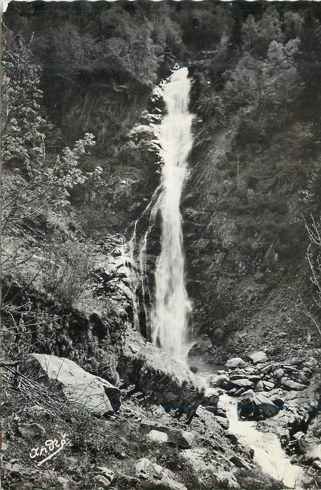 La Cascade du Pissou — Les Belles Alpes Françaises — André