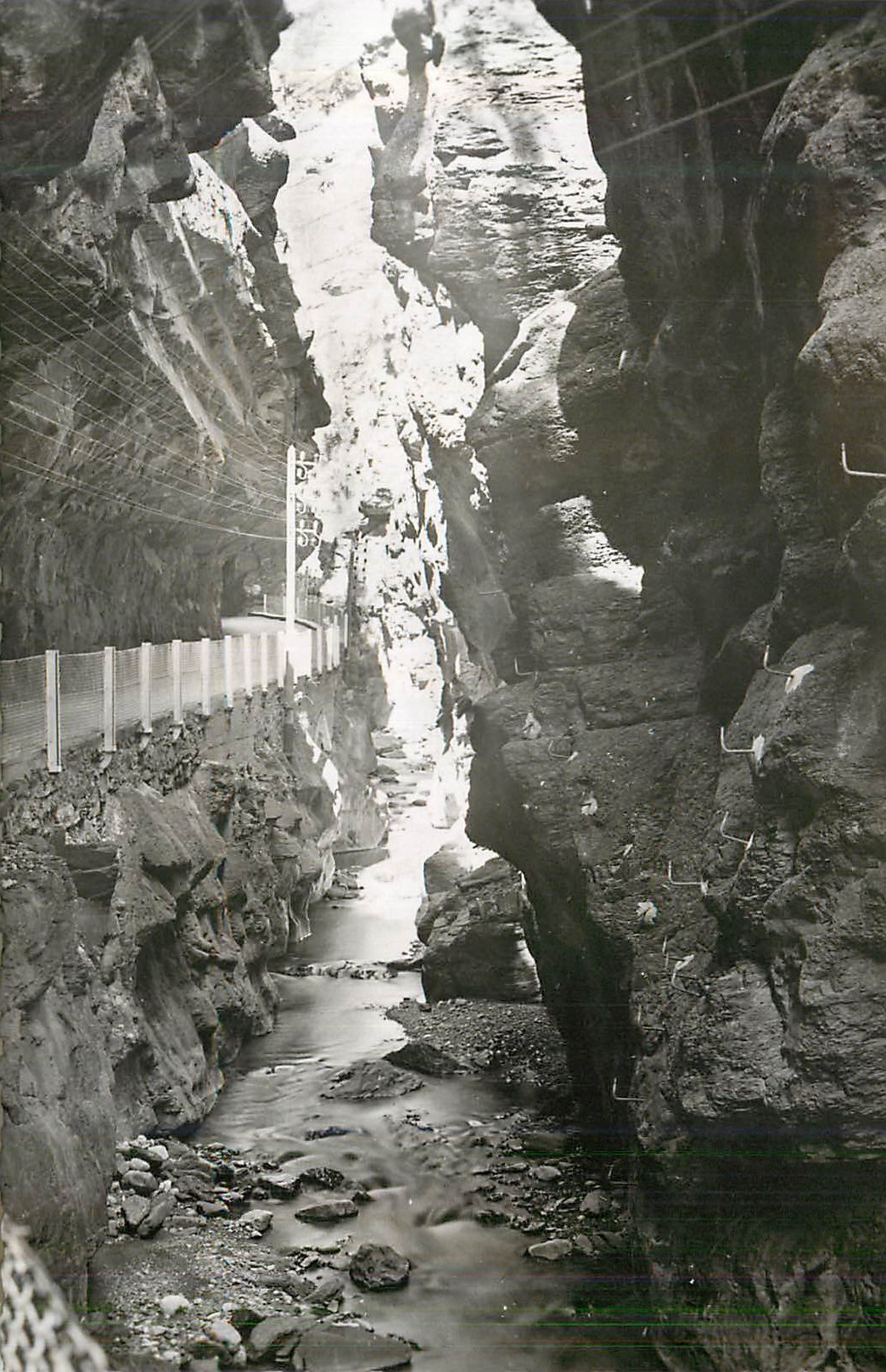 CPM Gorges du Cians Les Alpes Maritimes La Grande Clue au Passage d'Enfer