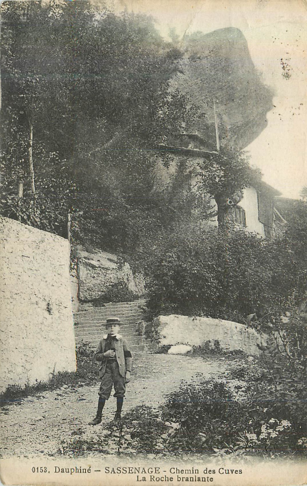 Sassenage — La Roche branlante — Chemin des Cuves — éditeur Dauphiné, n° 0153