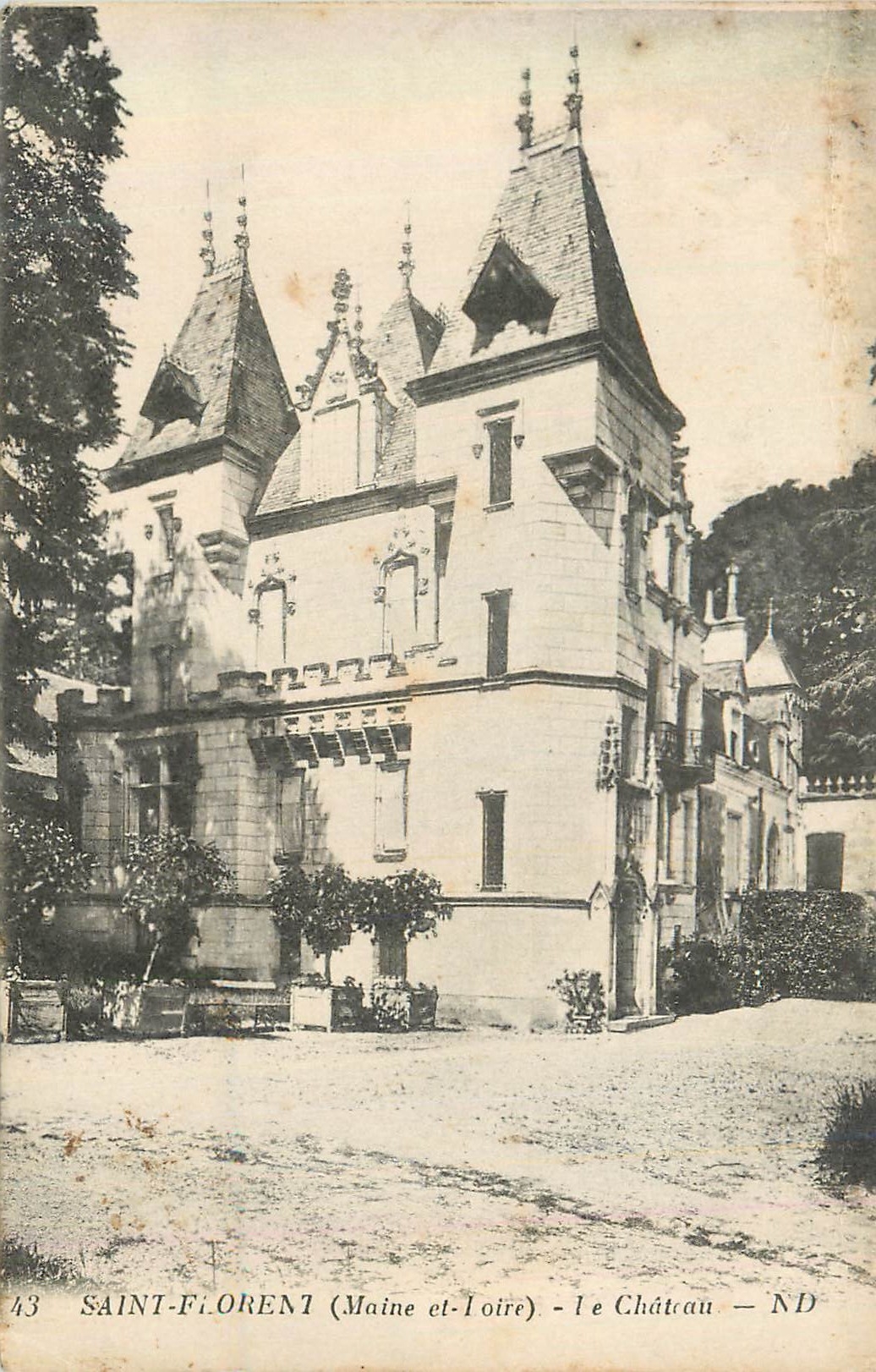 CPA Saint Florent (Maine et Loire) Le Chateau